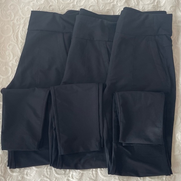 3 pair of Avalanche outdoor supply company yoga pants - Picture 3 of 9